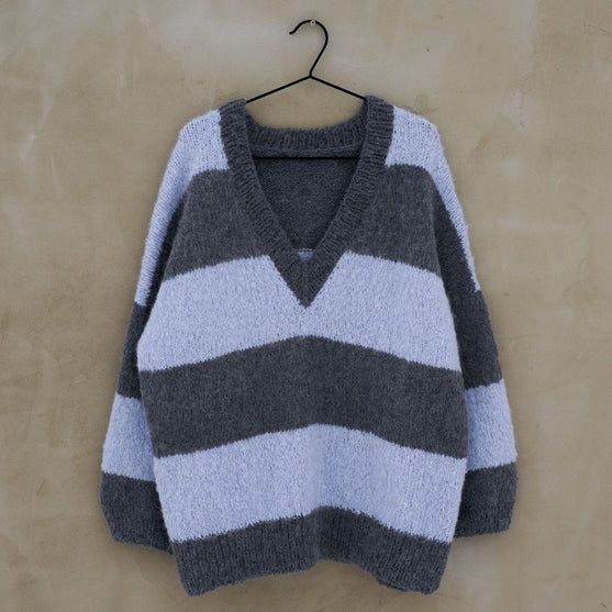 

Cloudy - Sweater
5