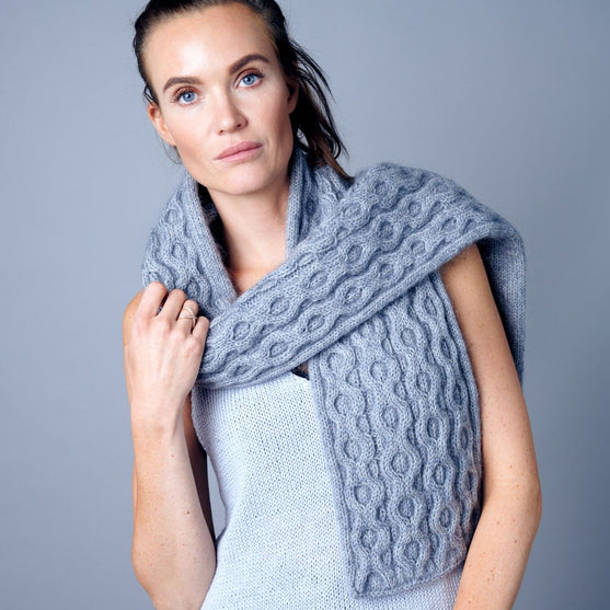 

Dee Scarf
1