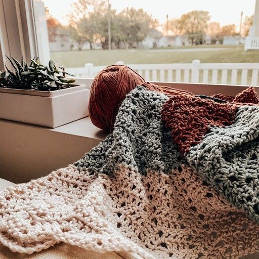 

Breezy Summer Blanket
1