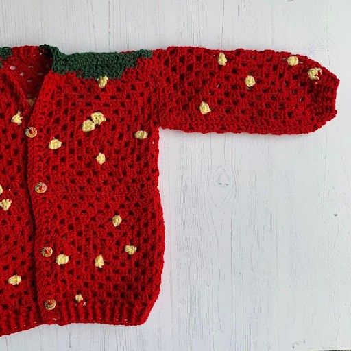 

Strawberry - Children’s Cardigan
4