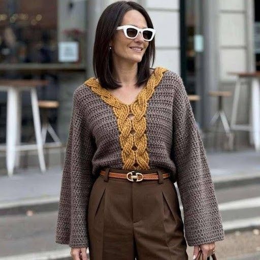 

Serena Cable - Sweater
1