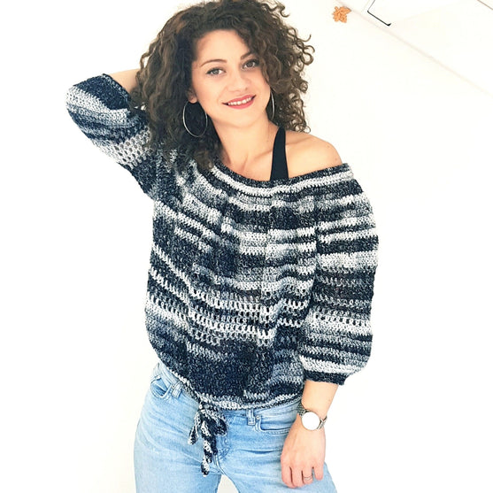 

Liquorice Blouse
3