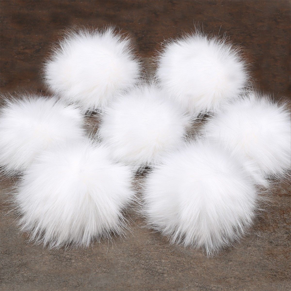 Pom Pom - White – Hobbii Pom Pom - White – Hobbii